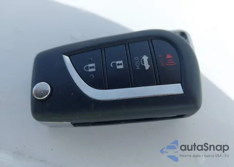 2019 Toyota Camry Le from USA, damaged, VIN 4T1B11HK5KU181301